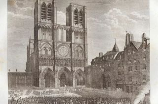 久经考验的巴黎圣母院，总会在危机中重生